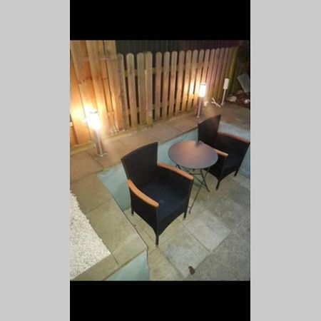 Schoene Wohnung In Karben - Rendel, Mit Freisitz Екстериор снимка